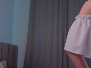le modèle latanyabobzien est en webcam porno dans un show sur le site camsoda, il possède les tags suivants: average,body massage,brown eyes,brown hair,cock rating,cowgirl,flashing,small tits,teen 18,twerk,young adult,hd