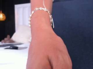 LucieMiller live webcam show