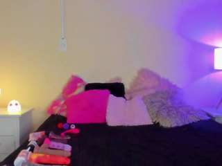 nahiara-santana live cam preview