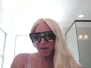 pamelasanderson