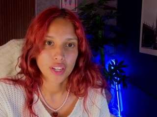 Live webcam model saphiire on Soda Cams