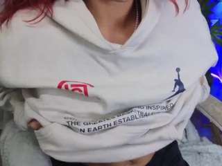 Live webcam model saphiire on Soda Cams