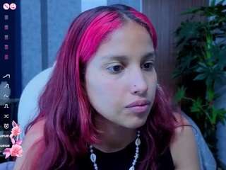 Este modelo está en vivo ahora. saphiire