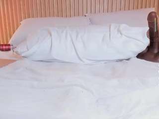 Yalezka live cam preview