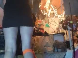 89madambee68 live webcam show
