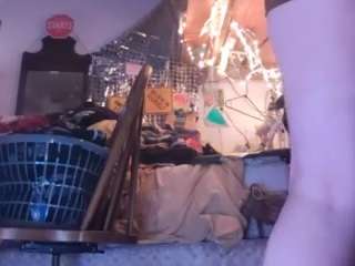 89madambee68 live webcam show