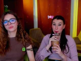 ameliaa-sweet live webcam on Soda Cams