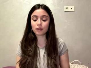 Live webcam model arlynedavitt on Soda Cams