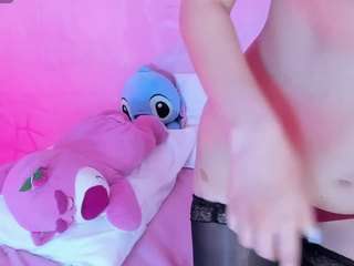 camiabril live cam preview