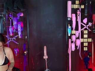 candyqueennquaver webcam