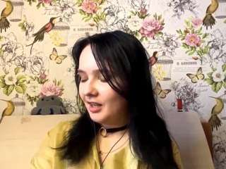 claudiekrallis live cam profile