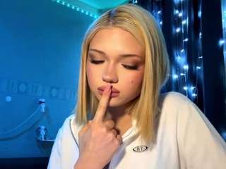 francesphelka Live Webcam on CamSoda