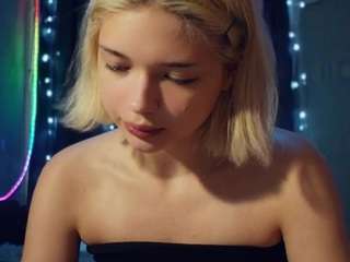 francesphelka Live Webcam on CamSoda