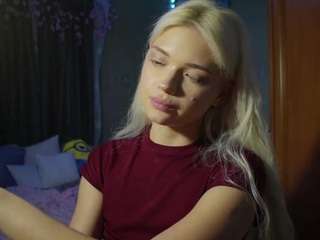 Stacy live cam preview