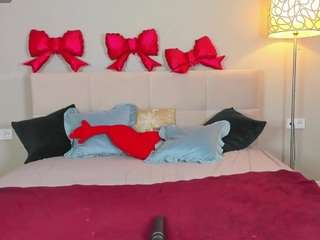 Live webcam model kitten69katye on Soda Cams