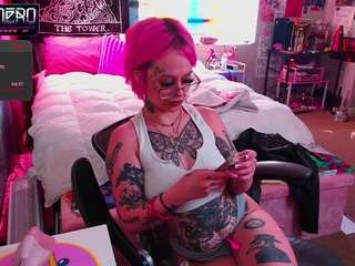 Live webcam model missromero on Soda Cams