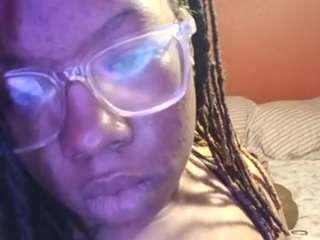 Live webcam model stormidreams on Soda Cams