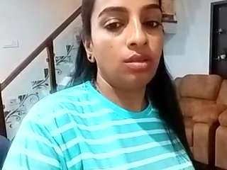 Live webcam model sugarbabibu on Soda Cams