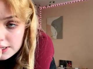 Live webcam model yuettevedia on Soda Cams