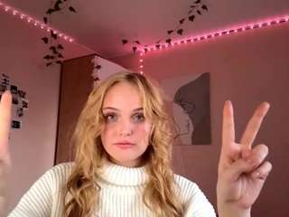 Live webcam model yuettevedia on Soda Cams