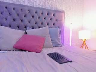 alexawiild live cam