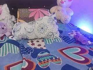 amy-mechelle live cam profile