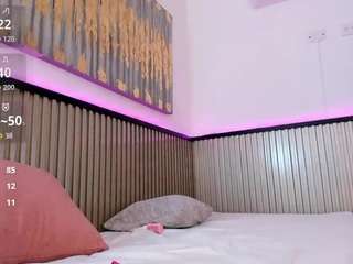 le modèle aria-carterr est en webcam porno dans un show sur le site camsoda, il possède les tags suivants: amateur,spank,orgasm,pov,pussy,sex toys,sexy,shaved pussy,skinny,solo,squirt,nature,tattoos,tease,thick,thin,toys,twerk,upskirt,young adult