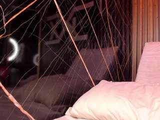 camilaparisi's live room