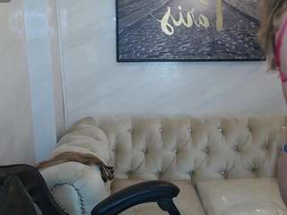 Evy-Lux-V