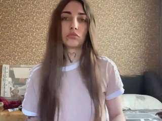 isobelgutkin's CamSoda show and profile