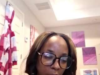 kourtneyk2026 webcam