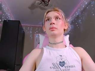 maybe-baby-star live cam profile