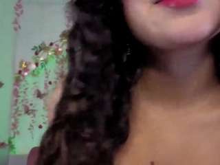 mila-sweet-v Live Webcam on CamSoda