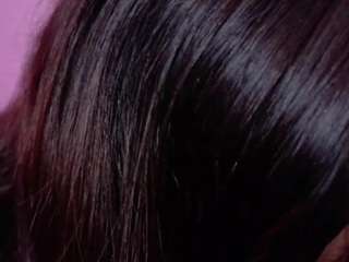 Live webcam model monroemia68 on Soda Cams