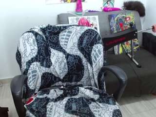 natashalau live profile