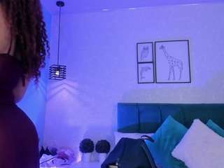 ninna-curly