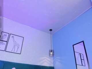 ninna-curly live webcam show