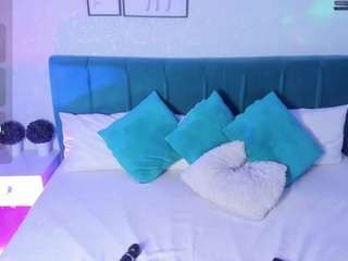 ninna-curly live webcam show