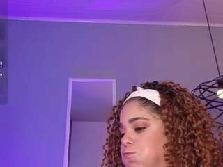ninna-curly