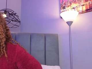 ninna-curly
