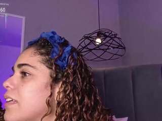ninna-curly