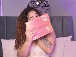 ninna-curly