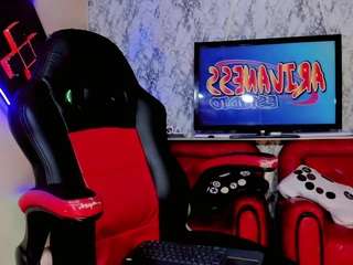 suzume-mendez webcam