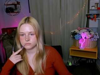 trixy-melison webcam model