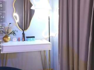 le modèle vixariaa est en webcam porno dans un show sur le site camsoda, il possède les tags suivants: anal,orgasm,young adult,thin,teen 18,small tits,skinny,shaved pussy,red hair,no smoking,blowjob,no drinking,natural,full nudity,fingering,doggy style,dildo or vibrator,blue eyes,hd