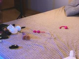 le modèle vixariaa est en webcam porno dans un show sur le site camsoda, il possède les tags suivants: anal,orgasm,young adult,thin,teen 18,small tits,skinny,shaved pussy,red hair,no smoking,blowjob,no drinking,natural,full nudity,fingering,doggy style,dildo or vibrator,blue eyes,hd