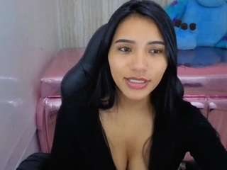zedin02-t Live Webcam on CamSoda