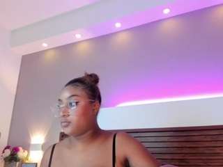 adeleehottman webcam