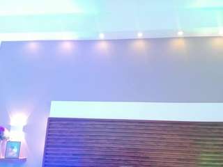 adeleehottman webcam