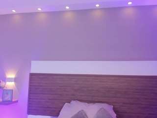 adeleehottman webcam